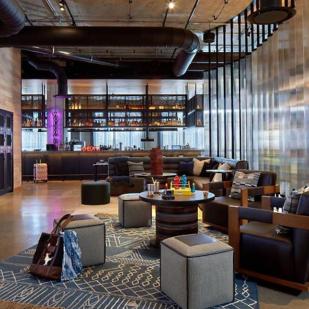 Moxy Columbus Short North Hotel Kültér fotó